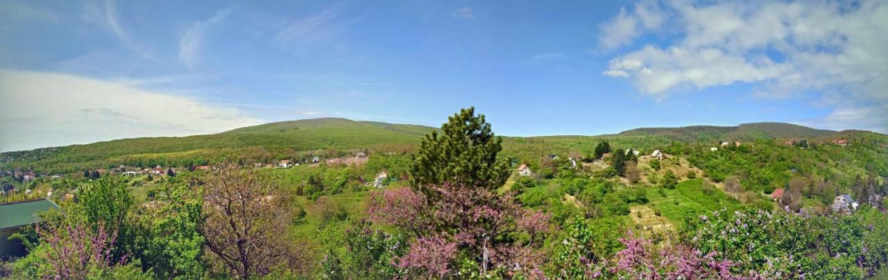 Hillside Cottage Печ Экстерьер фото