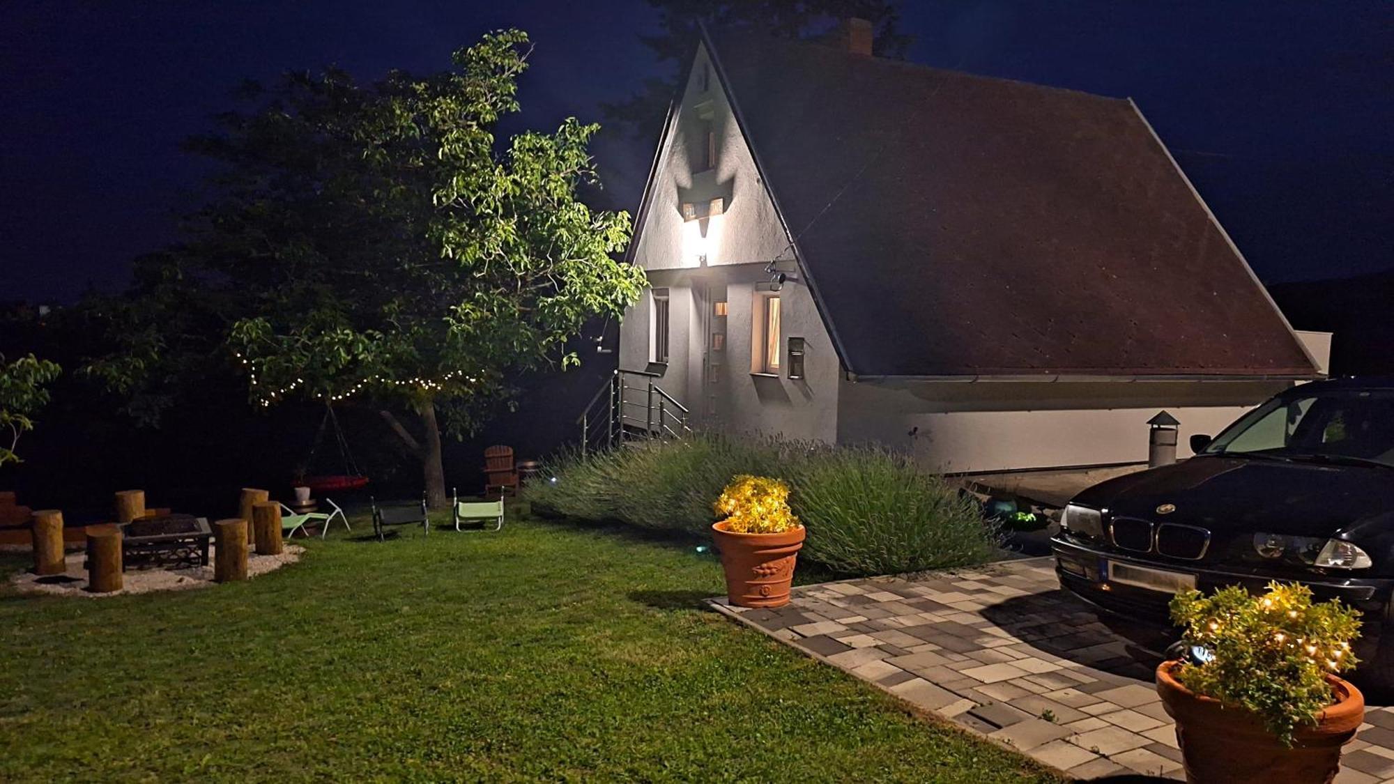 Hillside Cottage Печ Экстерьер фото
